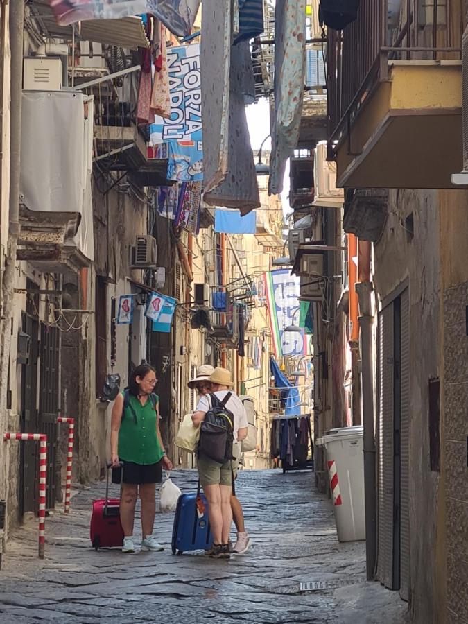 Old Bay Leilighet Napoli Eksteriør bilde
